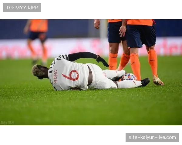 曼联战术困局形势解析：能否迎来重建拐点，竞争格局考验加剧