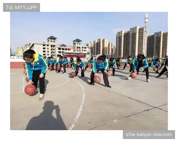 掌握篮球运球规则的核心要点，避免违例失误的技巧详解